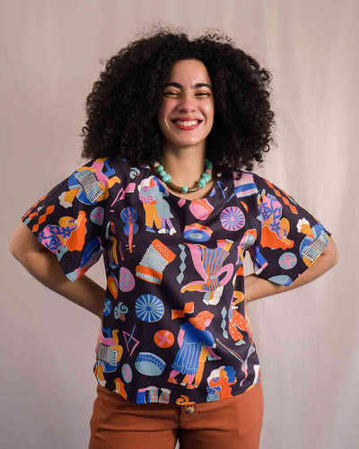 Blusa manga estampada duas design estampa forró preto