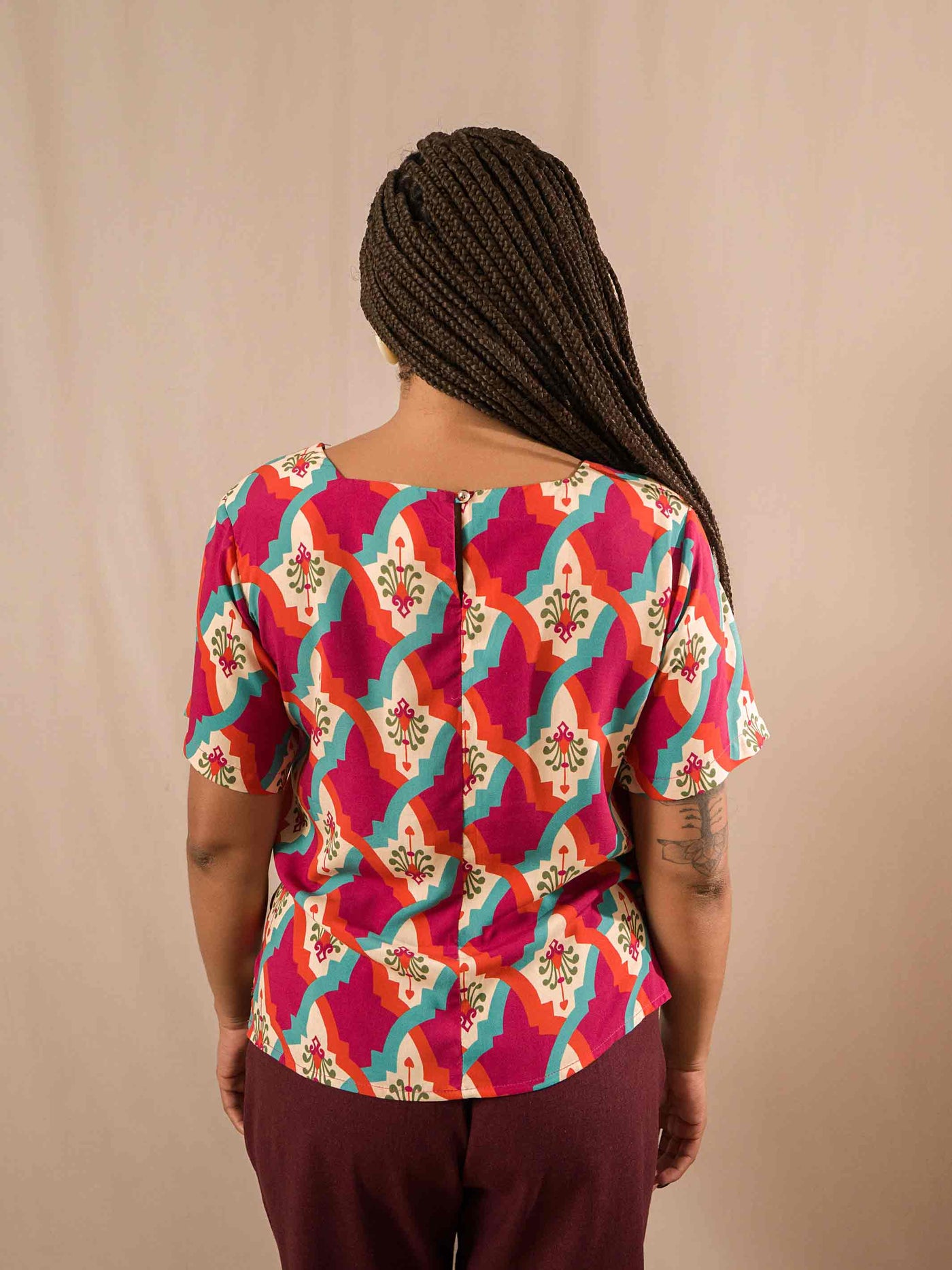 blusa_feminina_estampada_duas-design_moda-autoral_