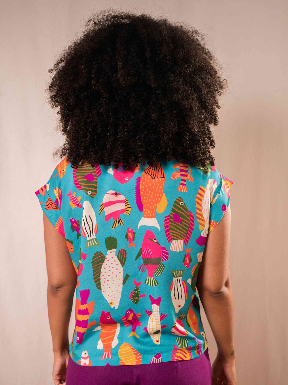 blusa_feminina_estampada_duas-design_moda-autoral