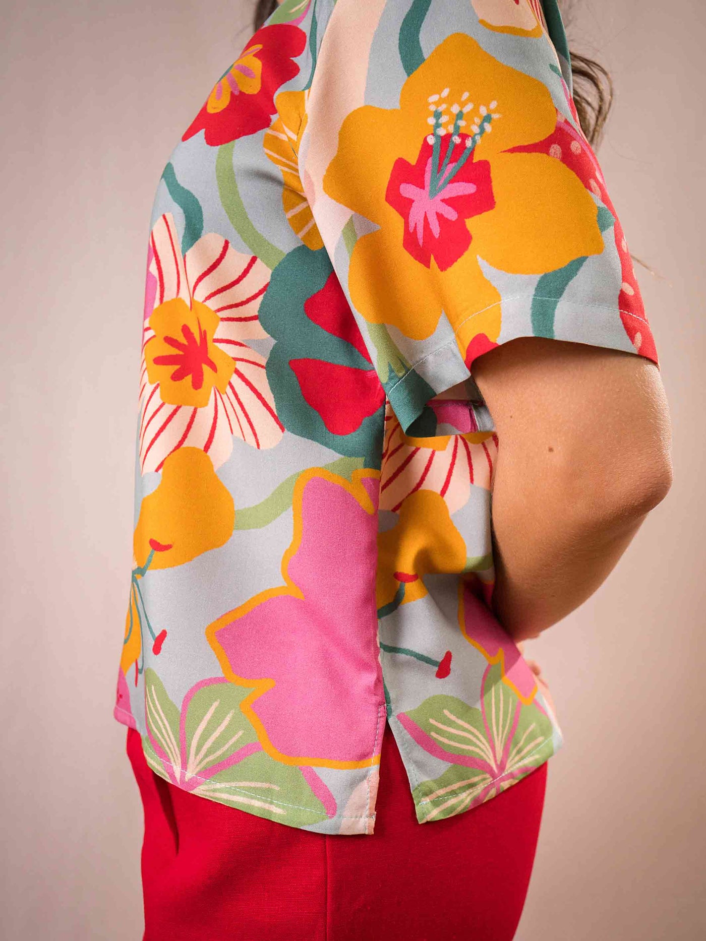 blusa_feminina_estampada_duas-design_moda-autoral