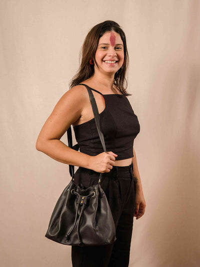 bolsa_couro_feminina_preto_duas-design_moda-autoral_