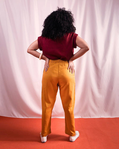    calca_elastico_jogger_feminina_linho_mostarda-duas-design_moda-autoral