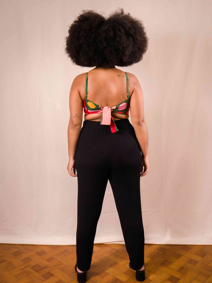 calca_elastico_malha_canelada_preta_duas-design_moda-autoral
