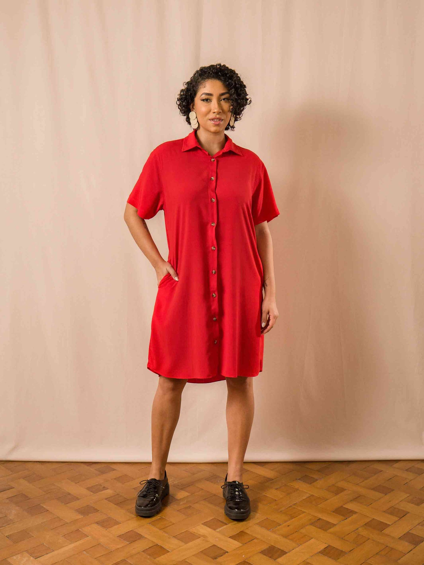 chemise_curto_feminino_vermelho_duas-design_moda-autoral_vermelho