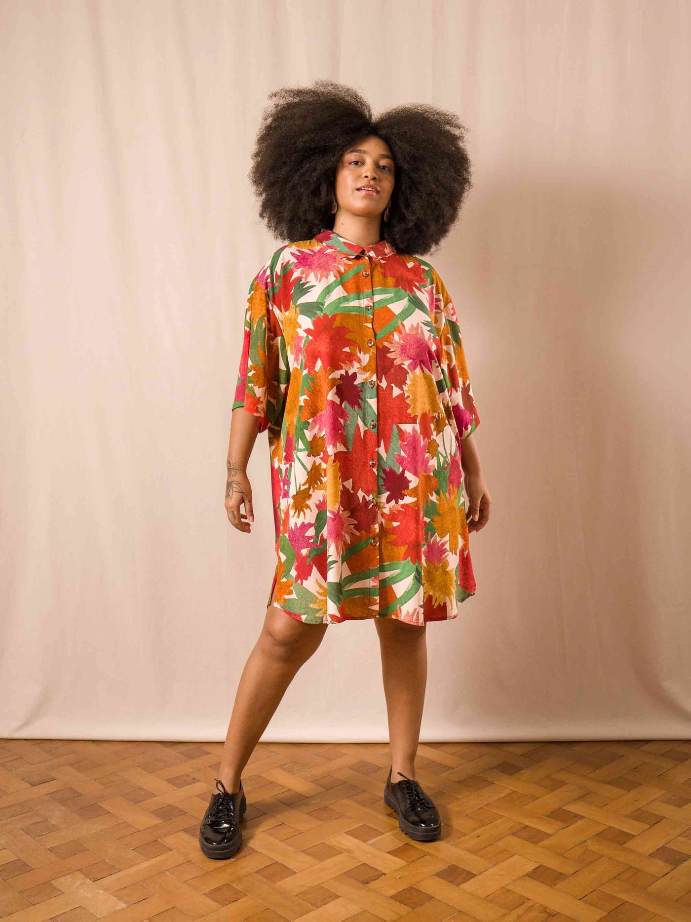 chemise_feminino_estampado_overzide_duas-design_moda-autoral_calendula