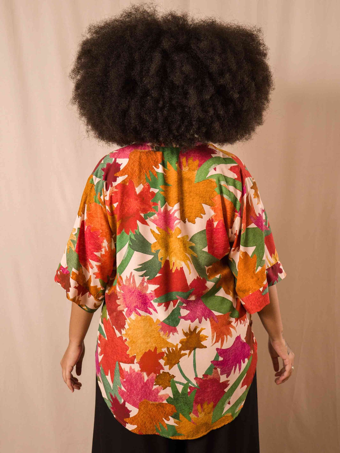 kimono_feminino_estampado_duas-design_moda-autoral_calendula