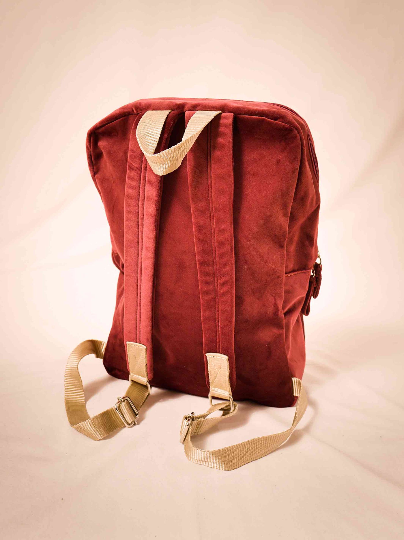 mochila_feminina_camurca_duas-design_moda-autoral