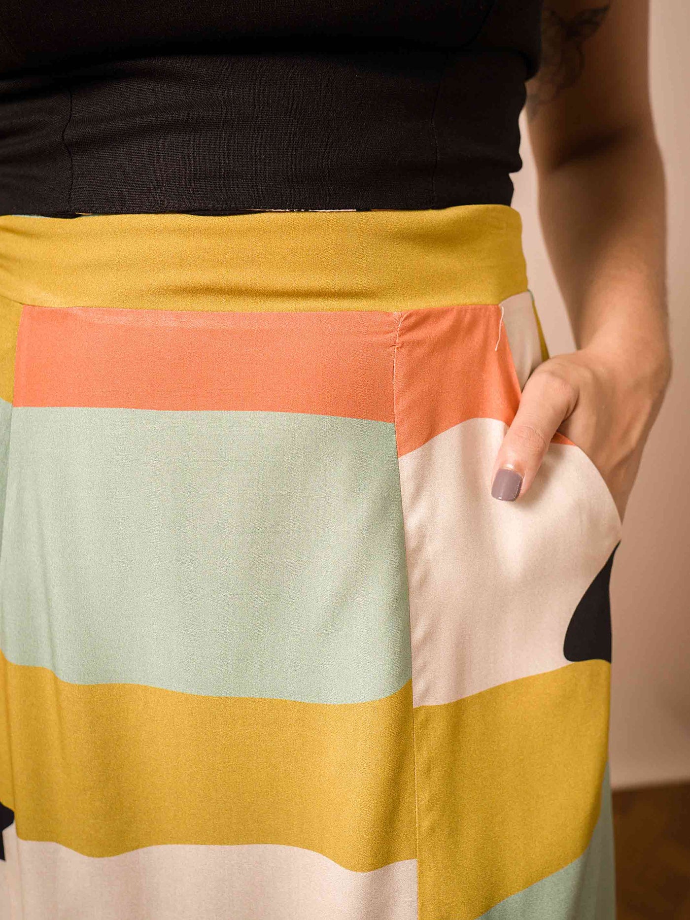 saia_midi_feminina_estampada_duas-design_moda-autoral_