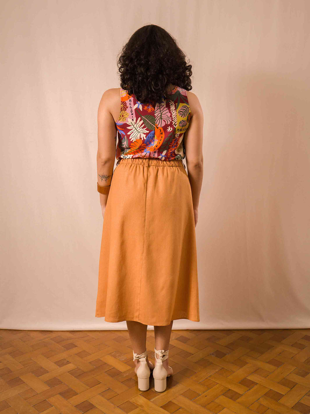 SAIA MARIA | LINHO