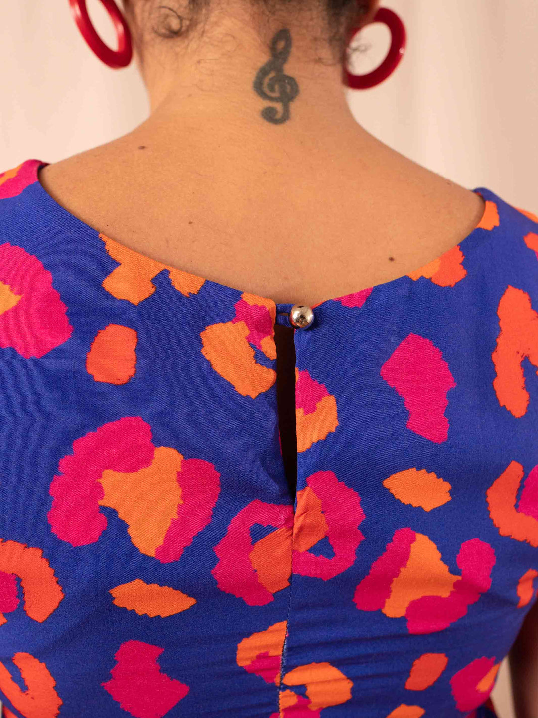 CROPPED MAYA | ONCINHA AZUL