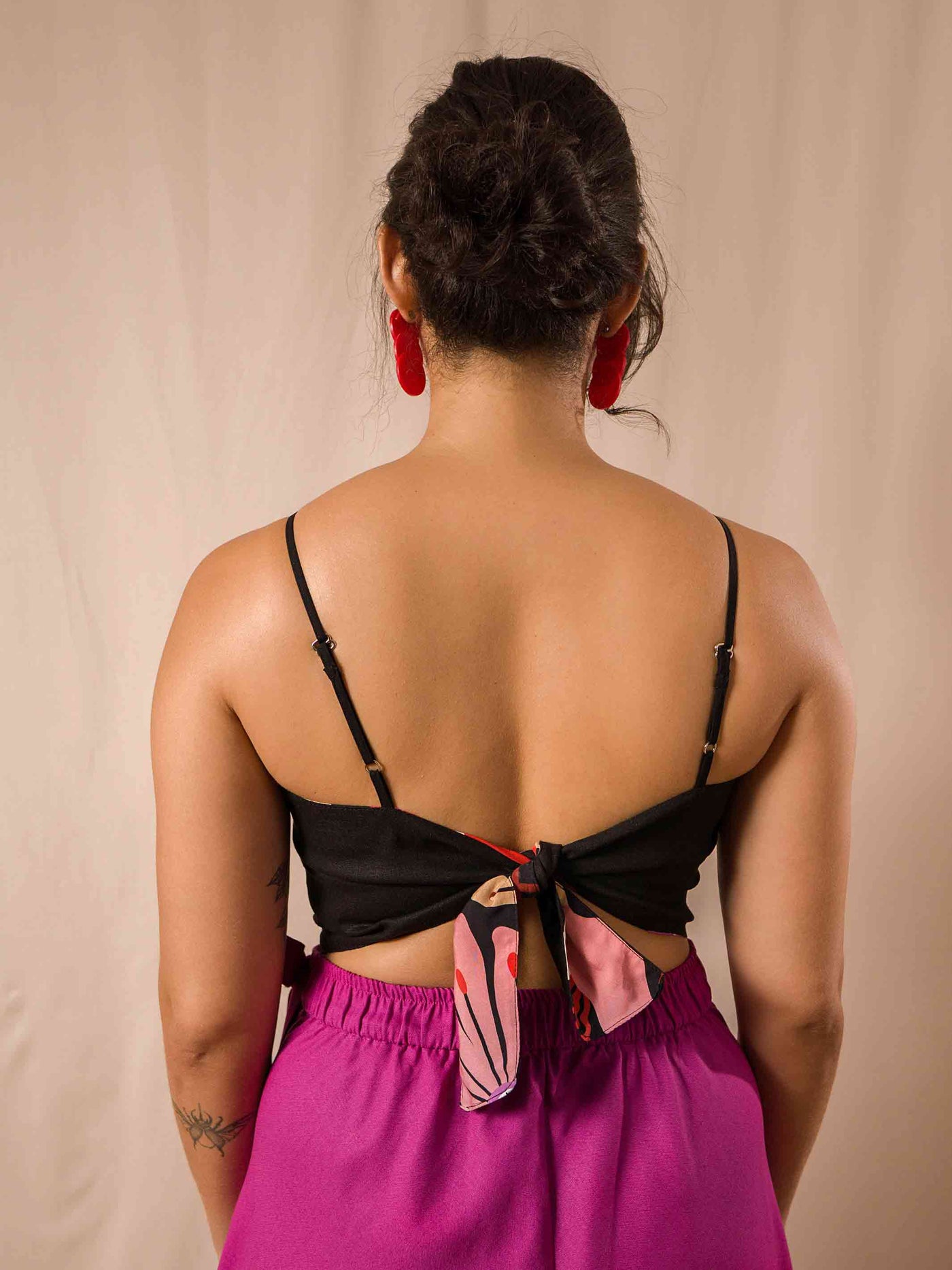 top_cropped_feminino_estampado_duas-design_moda-autoral_volver