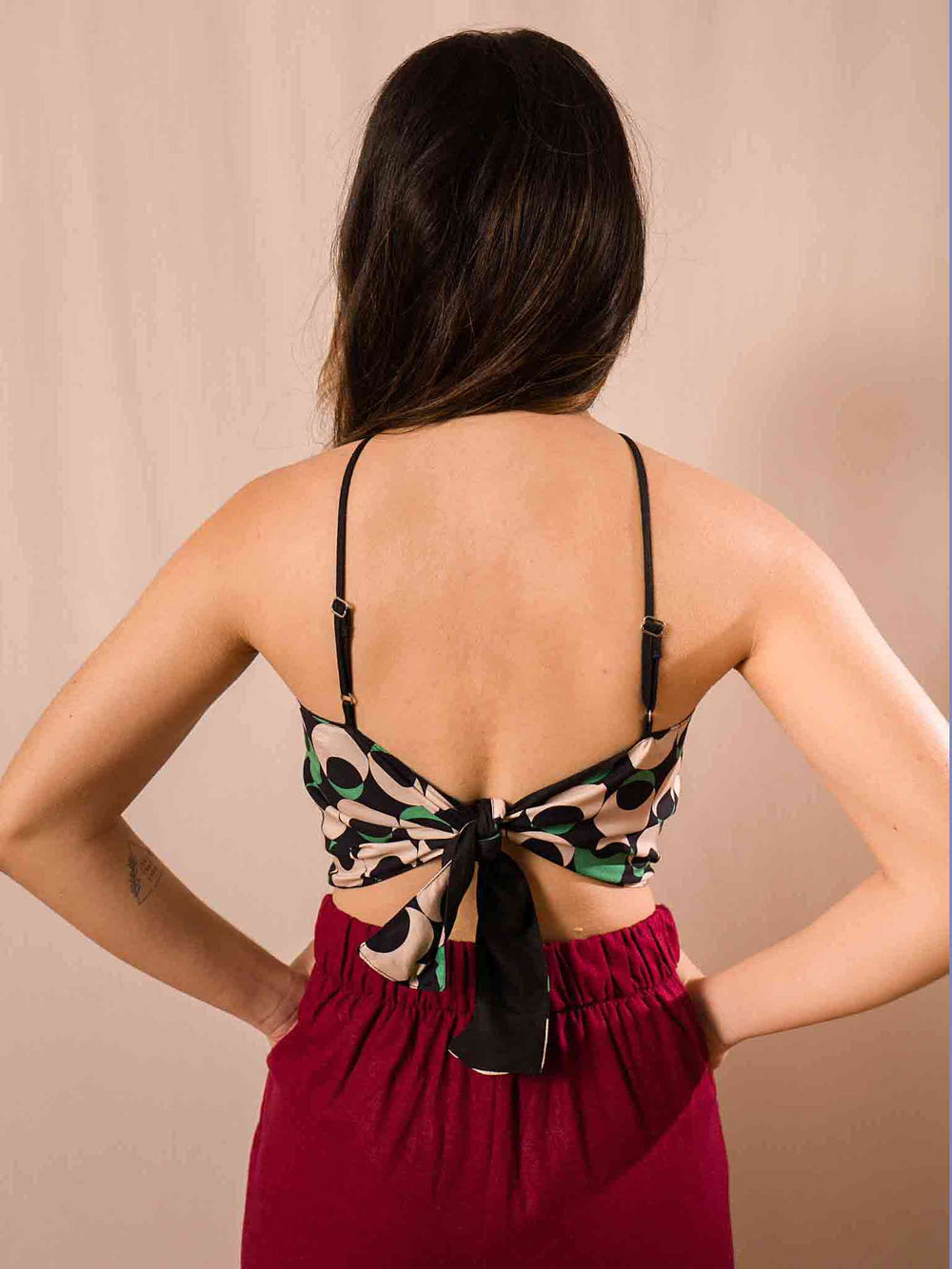 top_cropped_trapezio_estampada_duas-design_moda-autoral