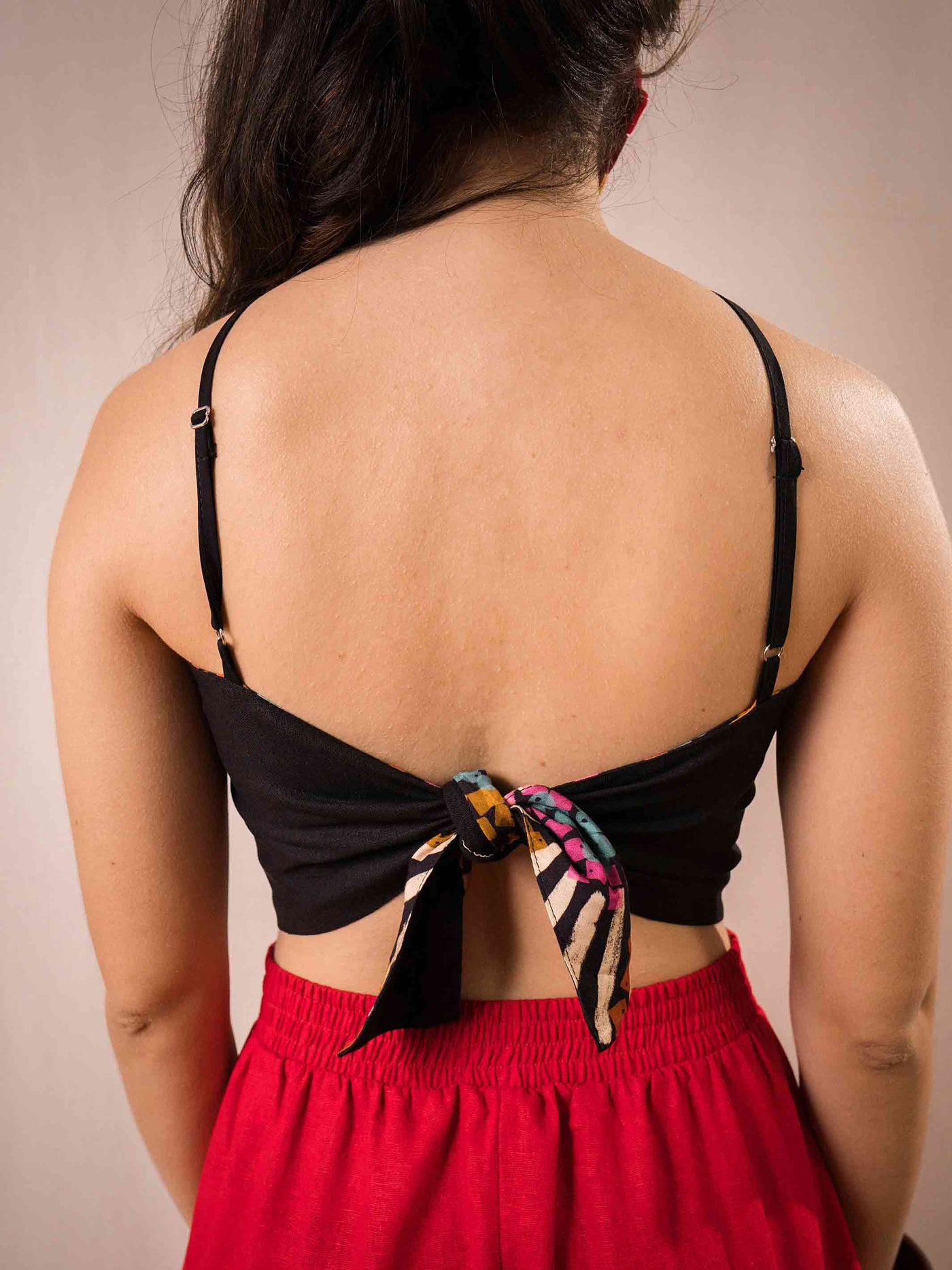 top_cropped_trapezio_estampado_duas-design_moda-autoral