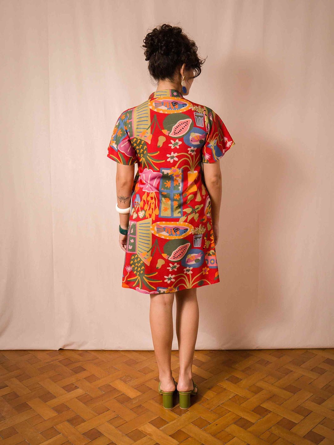 vestido_botoes_curto_estampado_duas-design_moda-autoral_