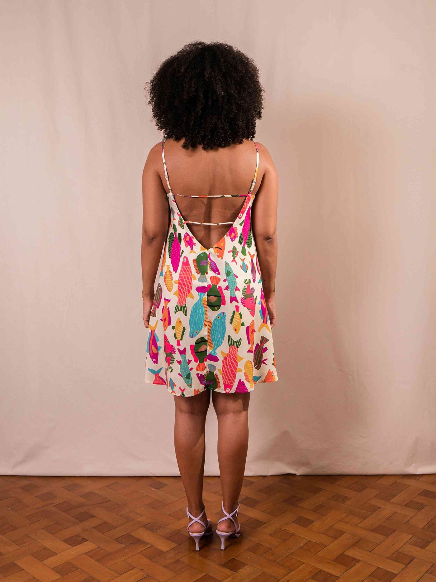 vestido_curto_alca_estampado_duas-design_moda-autoral