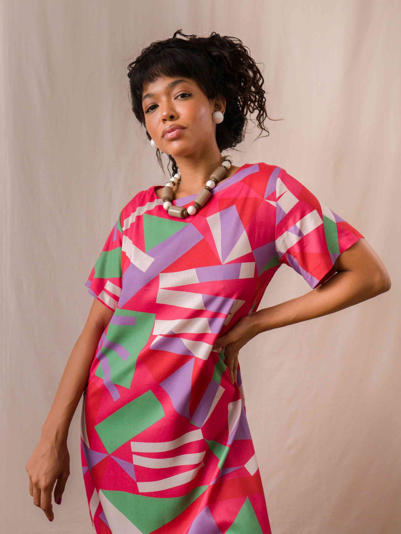 vestido curto estampado estampa frevo frente