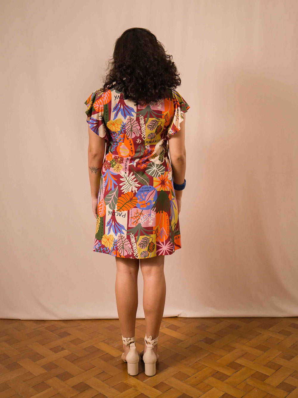 vestido_botao_midi_estampado_duas-design_moda-autoral_catalogo
