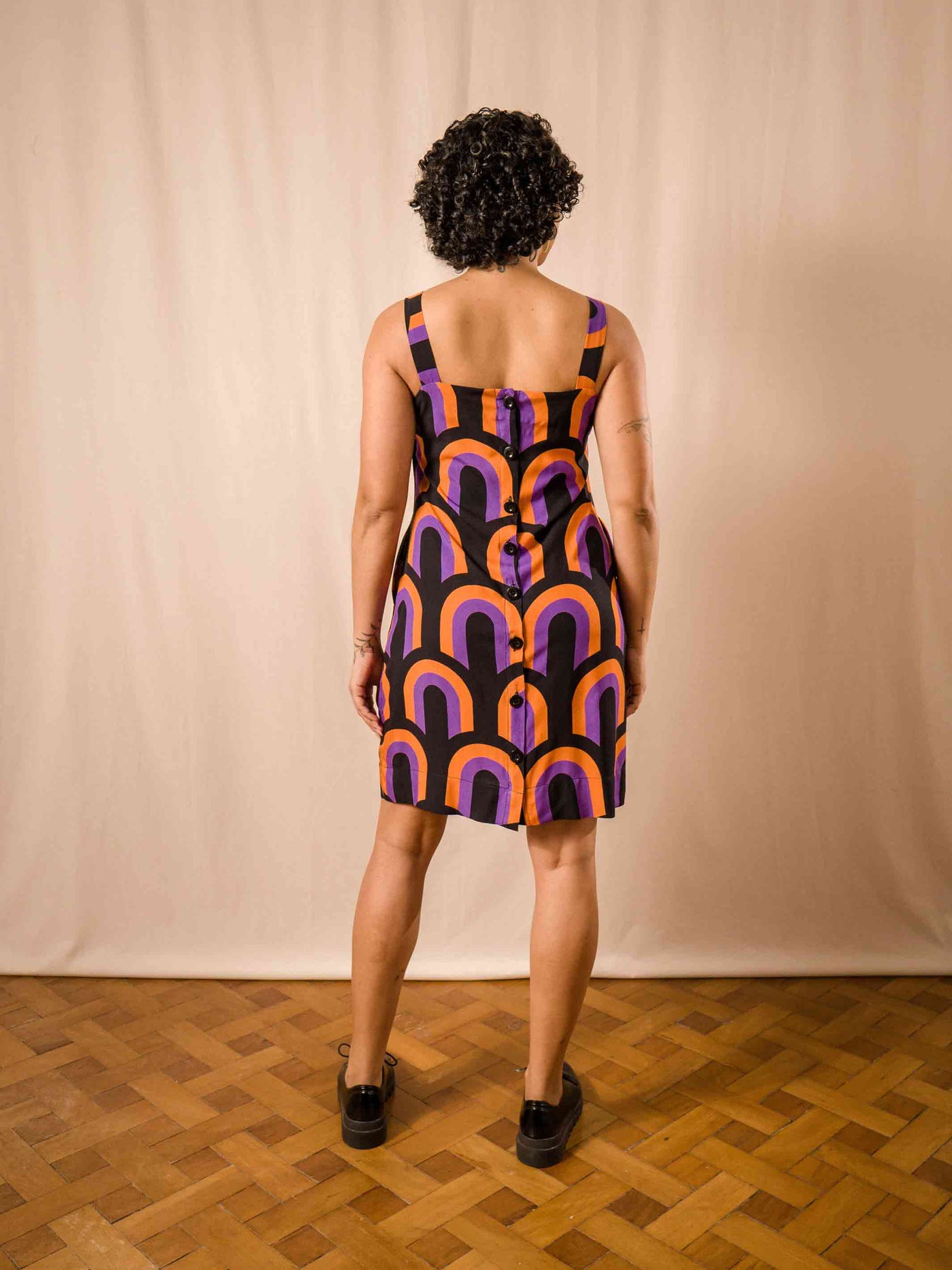 VESTIDO BIA | PAPEL DE PAREDE