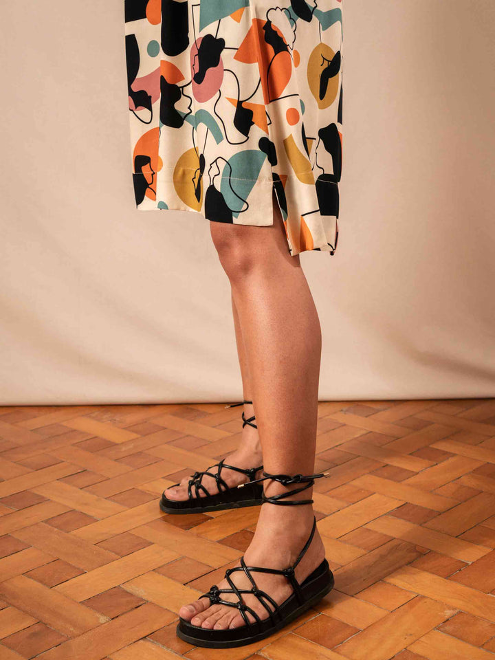 VESTIDO GOLA PADRE CURTO | MULHERES