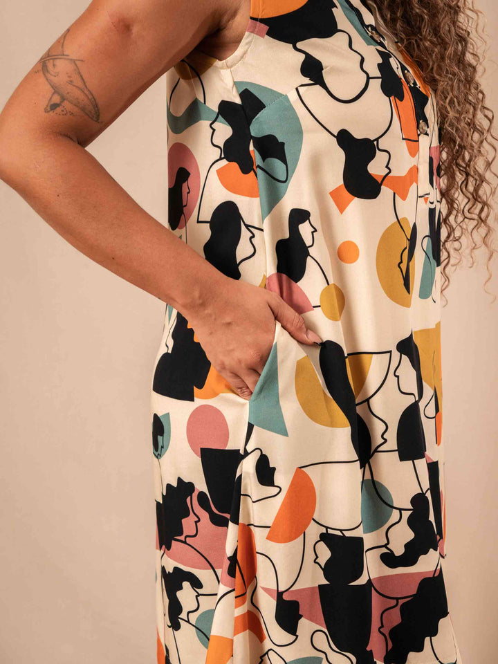 VESTIDO GOLA PADRE CURTO | MULHERES