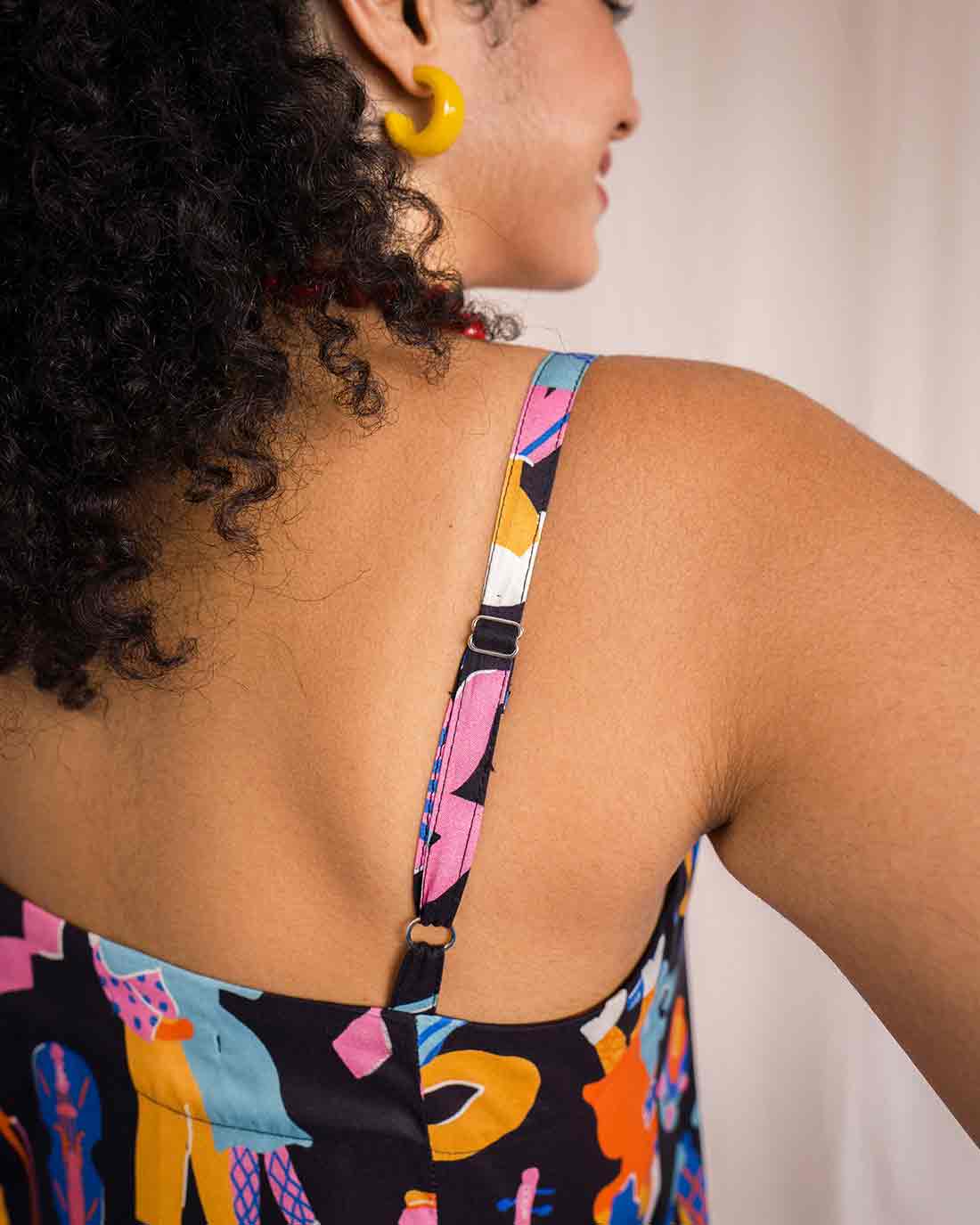 vestido longuete estampado estampa forró preto detalhe alça