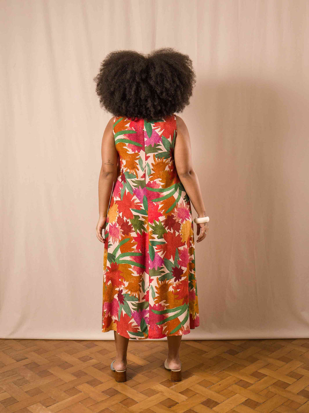 vestido_longuete_feminino_estampado_duas-design_moda-autoral_calendula