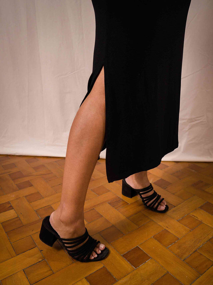 vestido longuete malha canelada vermelho duas design moda autoral
