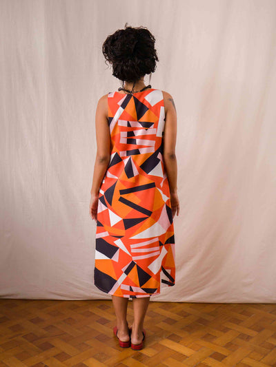 Vestido midi estampado frevo costas
